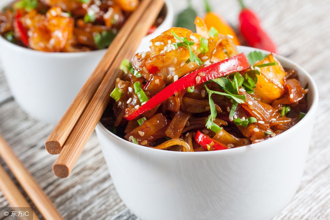 日本旅游超预算,最后点了一份寿司,算账的时候