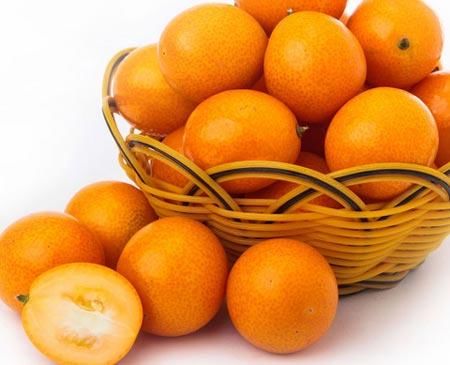 治咳化痰有良方,一颗金桔比药强,还能软化血管