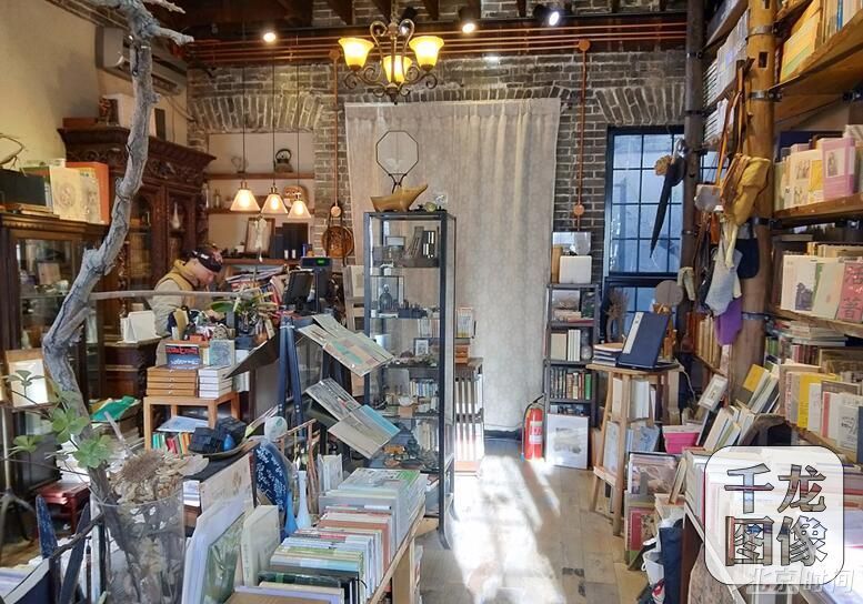 京城的冬日里 这些特色实体书店给你温暖 京城的冬日里 这些特色实体书店给你温暖