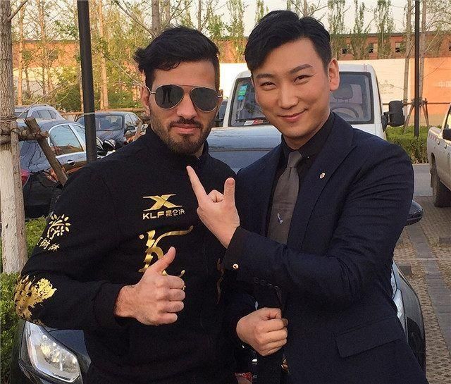 昆仑决吧网友为何总黑邱建良?原因很简单:吃不