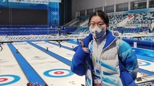 冰雪小白杨丨14年前的哥哥，如今的妹妹，看“双奥之城”的兄妹志愿者