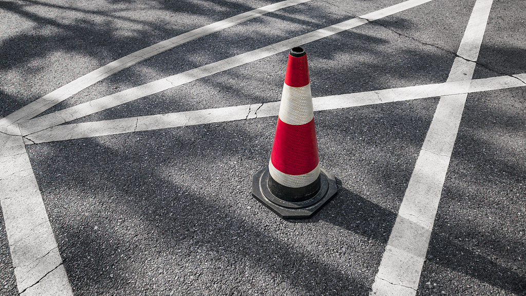 北京:6月8日下午高考小语种考试期间,部分考点周边道路将临时管控 北京:6月8日下午高考小语种考试期间,部分考点周边道路将临时管控