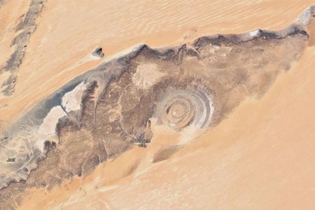 卫星地图拍下神秘撒哈拉沙漠之眼,出现原因未