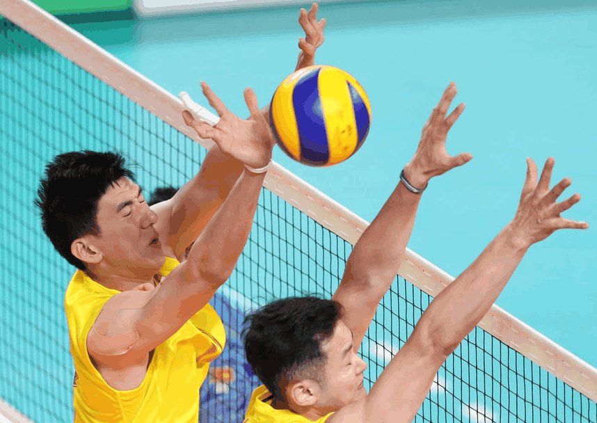 继中国男足后, 中国男排0: 3伊朗惨被淘汰, 男子