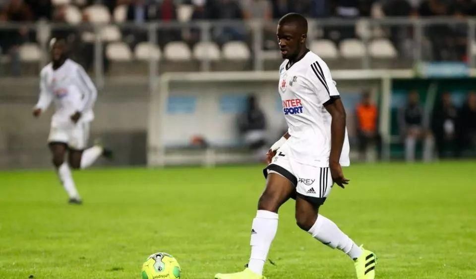 竞彩3串4实单推荐,德意法联赛精选,3场高赔单