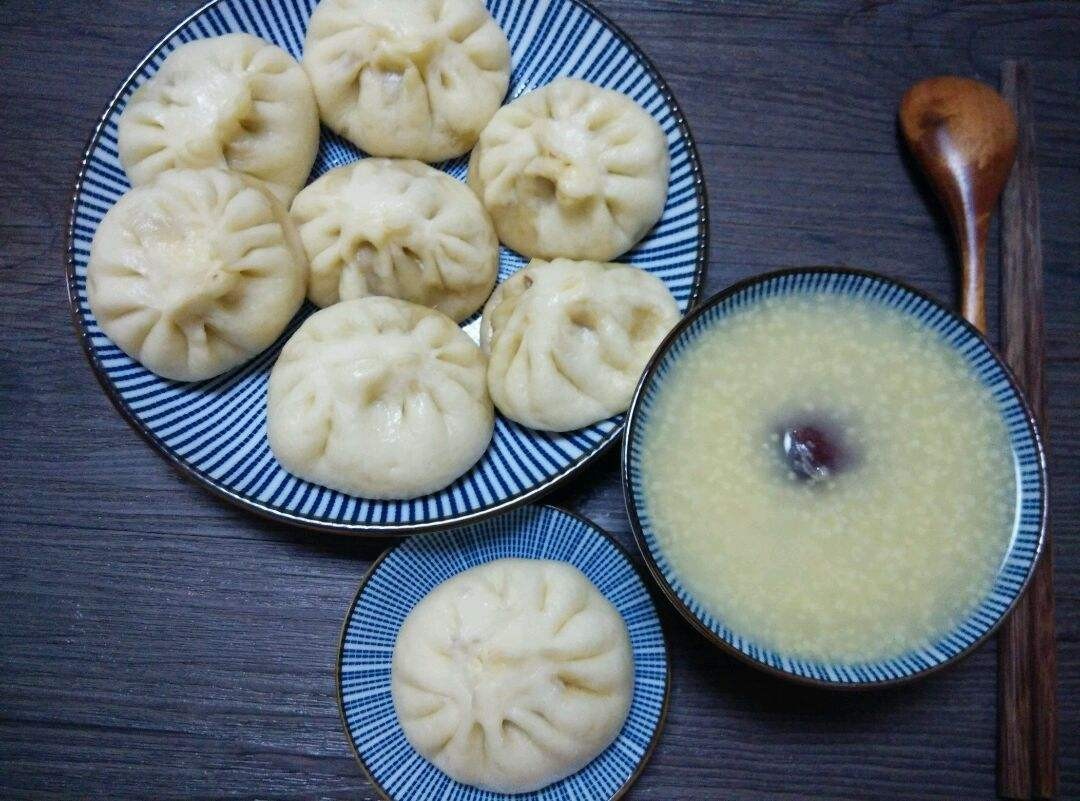 早餐还吃小米粥配包子?这样的中式早餐让人效率低体质差 早餐还吃小米粥配包子?这样的中式早餐让人效率低体质差