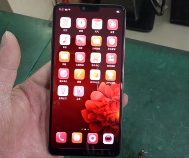 OPPO发布低配版R15,联发科P60+128GB,你会