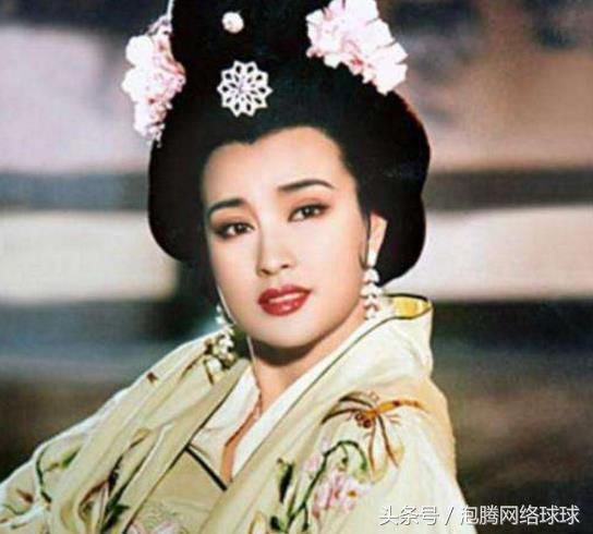 她出演杨贵妃,被誉为唐朝古装剧的巅峰,如今无