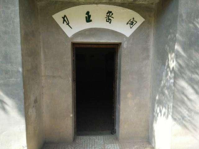 西安蒋介石西北行宫,内藏神秘地道,有卧室能办