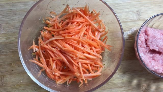 告诉你一个红萝卜的新吃法,注意这两步,吃着比肉香,做法简单