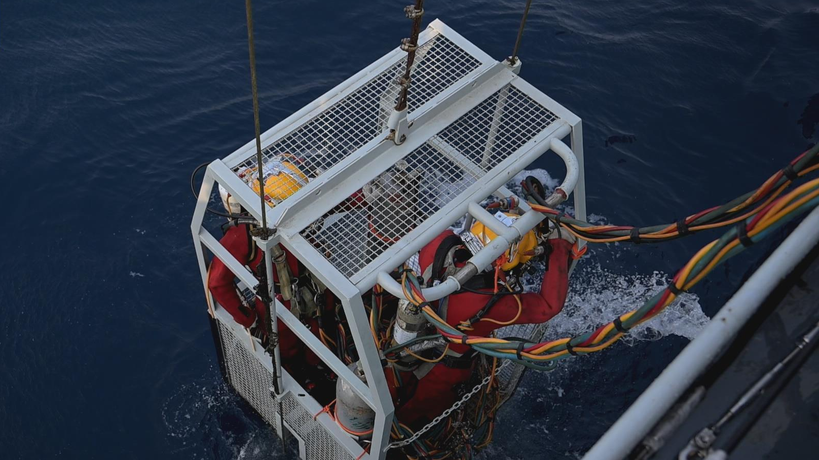 海南岛西南海域商渔船碰撞事故：在沉没渔船上发现6具遇难者遗体