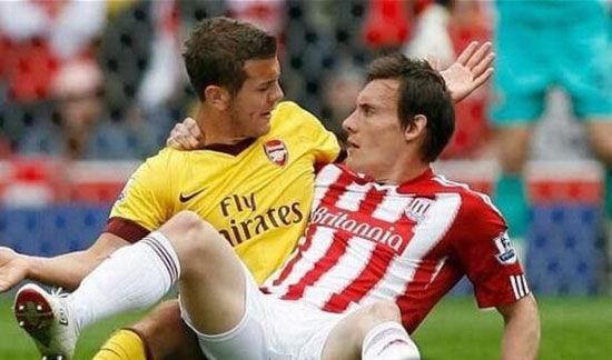 中超球员身价为什么这样高?背后的原因是什么