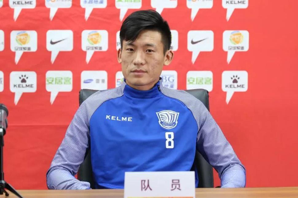 李春郁谈备战:这个赛程对每个队都是一样的,明天我们会全力以赴.