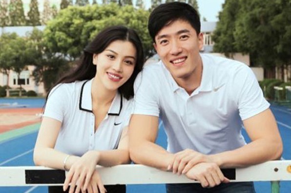 『刘翔、葛天：财产分割不复杂』2015年6月25日，刘翔在微博宣布与妻子葛天因个性不合，于当日办理离婚。根据福布斯统计，刘翔这些年的总收入超过5亿元。但是这些都是婚前财产，据媒体报道，从去年9月结婚到离婚的时间里，刘翔没有任何商业代言，收入应该只是运动队发的工资。此外，葛天在这期间的收入也应算在共同财产之内。有律师认为，因为只有9个多月的婚姻，虽然没有公示，但双方婚后共同财产计算和统计下来，并不太复杂。