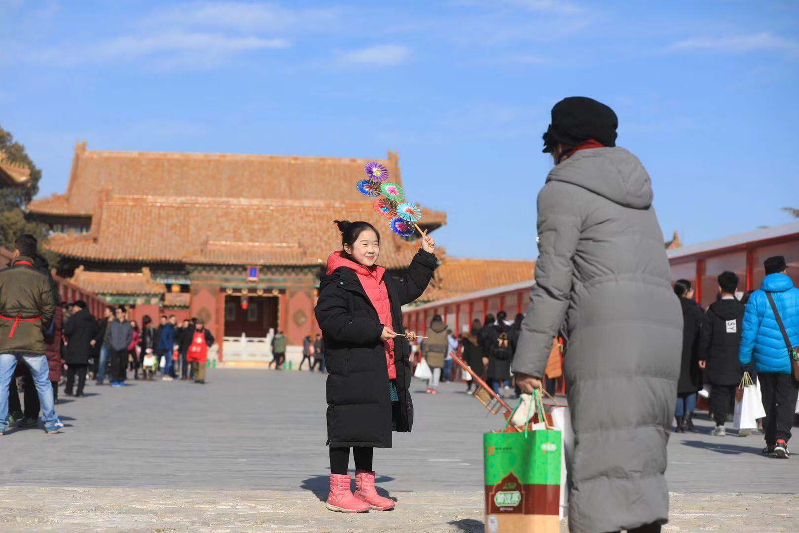 故宫过大年持续火爆,初五前门票售罄、初六不