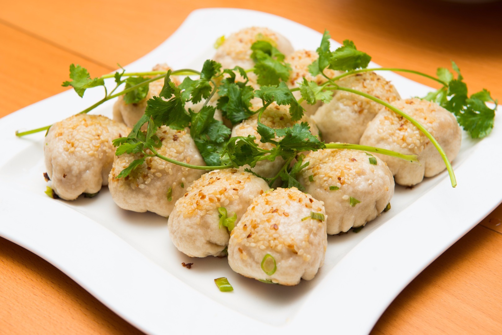 上海生煎馒头。