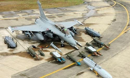 世界各国战斗机武器挂载猛图公开,看完中国的才知道有多强大!