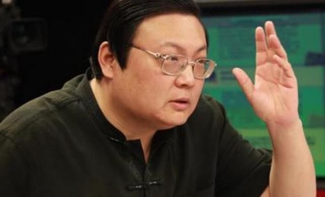 梁宏达说杨幂是最烂女主角,怎样红的?网友:真