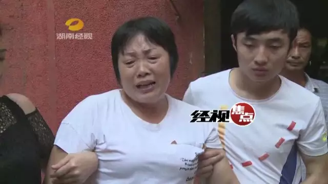村支书离家3天在酒店离奇死亡 妻子曾接到奇怪电话