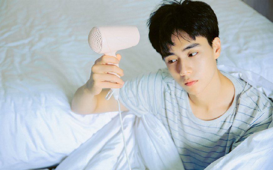 长江后浪推前浪,李易峰、杨洋成过气鲜肉,新生