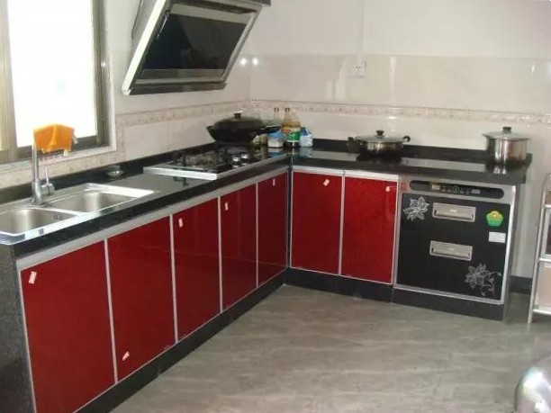 广西明年启动幸福乡村建设 改厕改厨改圈