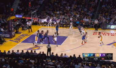 gif-科比14分湖人功亏一篑 跳投依旧美如画