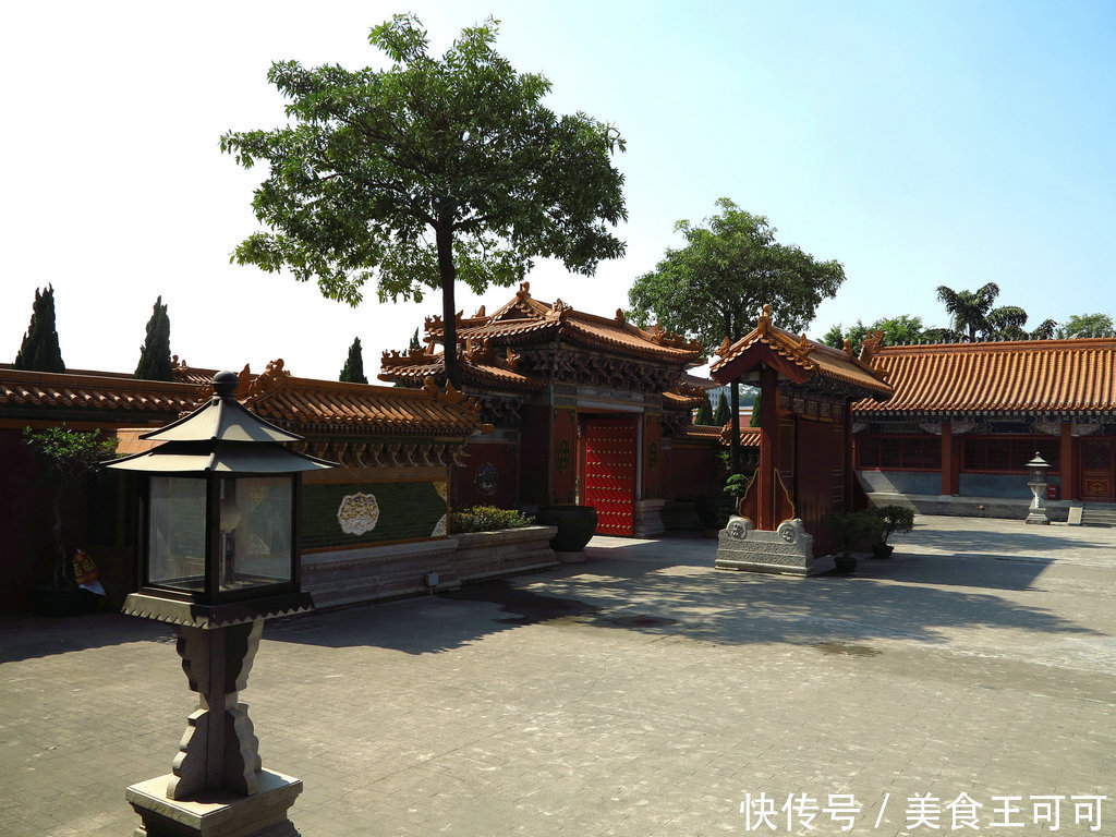 厦门有一座1000亩的山寨故宫,一张门票仅40