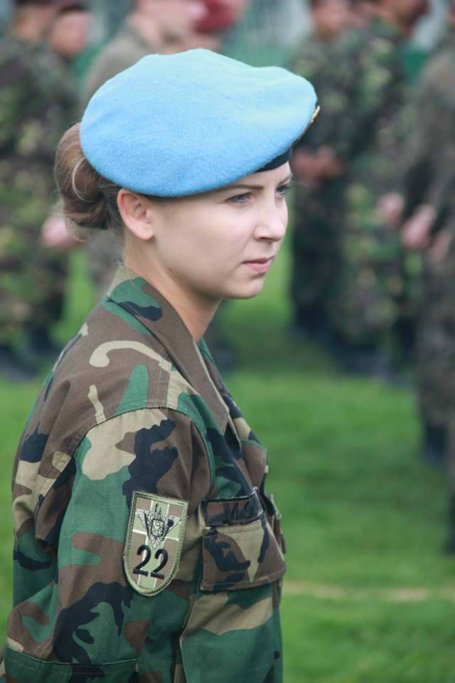 前苏联小国妇女总人口的10%被贩卖,当兵是她