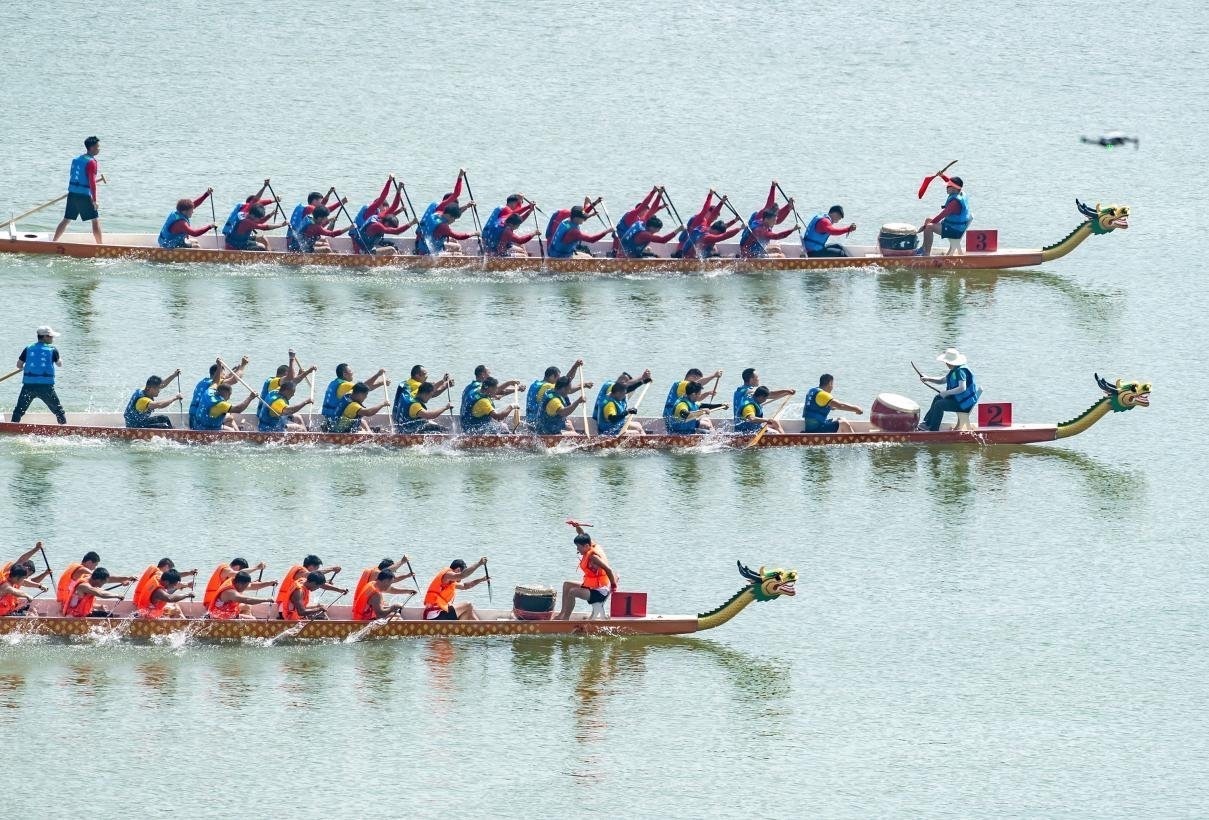 端午一景|湖北宜昌:划龙舟过端午 端午一景|湖北宜昌:划龙舟过端午