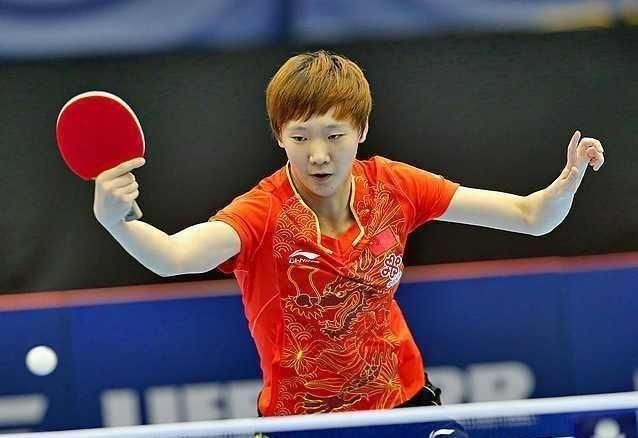 国乒内战打爆!世界冠军和抗日名将4战全败,央