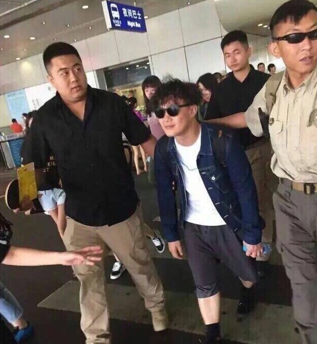 被身高一米三的陈奕迅 戳中了笑点
