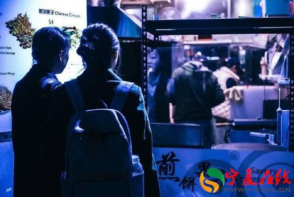 加拿大中餐馆里华人的真实生活:工资低时间长