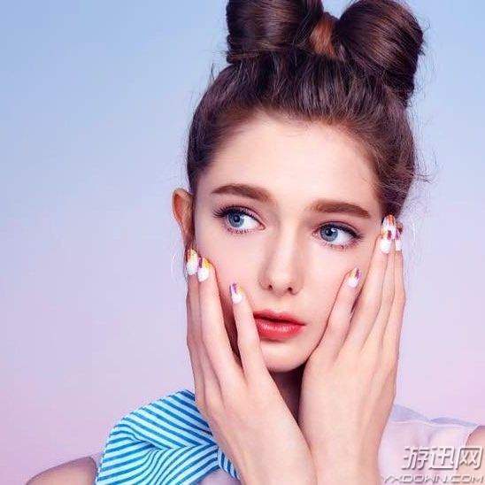 绝美"精灵姐姐"美照曝光 完美身材御姐范十足