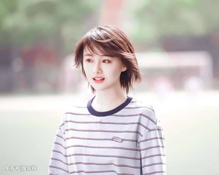 郑爽新剧《青春斗》,男主一直很神秘,终于在一