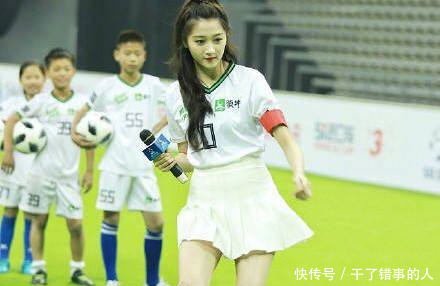 唐嫣穿蝴蝶结粉色礼服,美的秒杀杨幂,网友都不