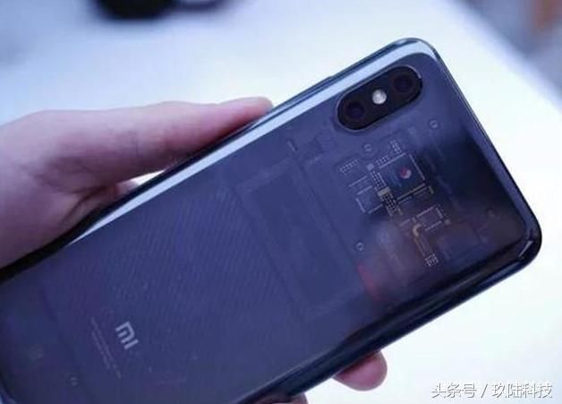 雷军:小米8备货超百万,网友:我走过最长的路,就