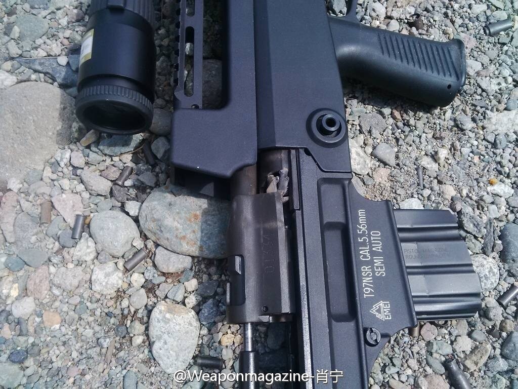 发生炸膛的是中国出口的TYPE 97型5.56毫米半自动步枪。