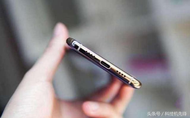 小米8手机有bug? 还不止于相机卡顿?这几点更