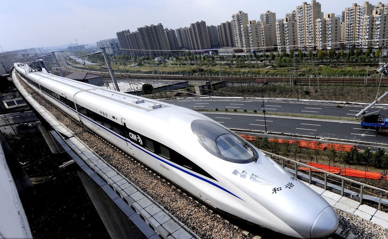 中国海底高铁时速1000公里,到意大利只需一天