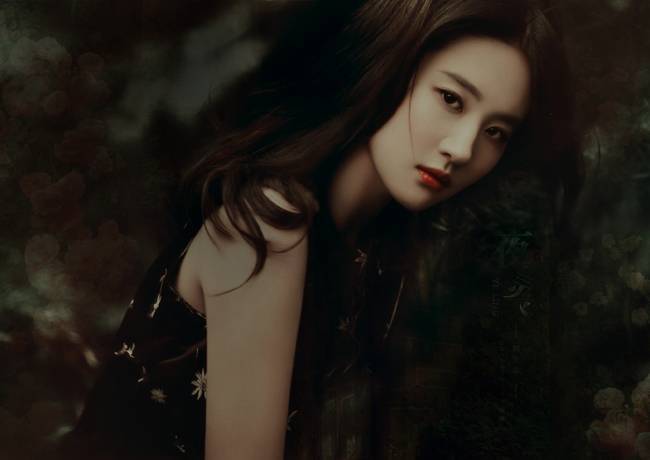 刘亦菲林允儿_刘亦菲柳岩林允合影_刘亦菲林允柳岩合照