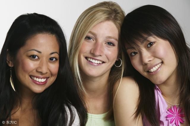 美国华人和印度人哪个群体平均收入更高?最新