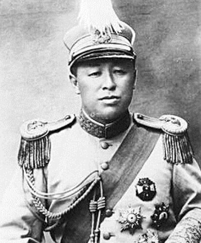 他是张作霖兄弟,日本人要炸他祖坟,他也拒绝做