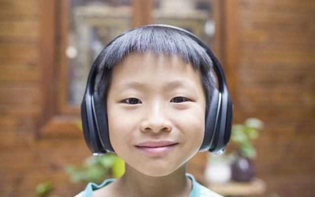 佩戴舒适,音质出众,小米头戴式蓝牙耳机体验