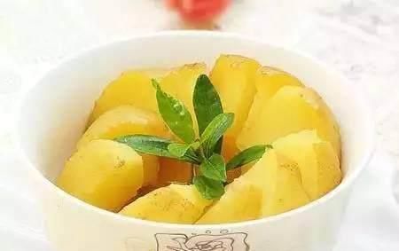 这几种水果蒸着吃,美容养颜抗衰老,女人要多吃