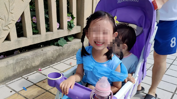 上海警方通报4岁女童在海边游玩走失:初步排除被他人带离海滩的可能 上海警方通报4岁女童在海边游玩走失:初步排除被他人带离海滩的可能