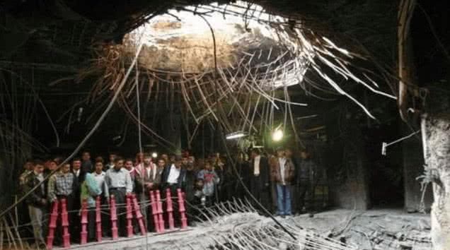 美国军队制造一大惨案,防空洞内数百伊拉克人