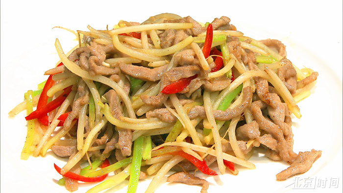 《养生厨房》有助于预防肺癌—银芽鸭丝