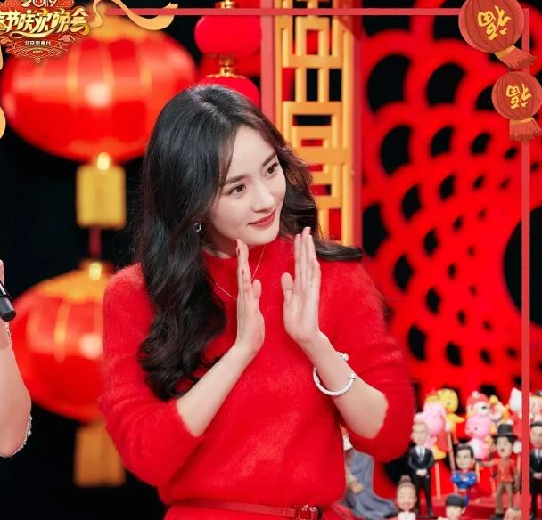 北京春晚花絮公布引热议,林志玲宋小宝登台造