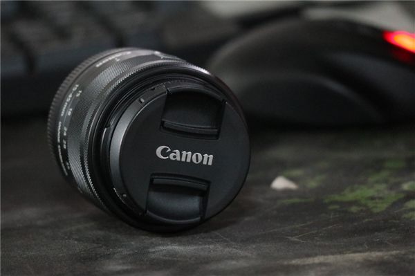 佳能首款全幅无反相机更多规格曝光 重量与索