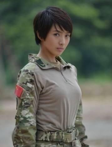 完胜抗日神剧,这部电视剧里的女演员真的是军